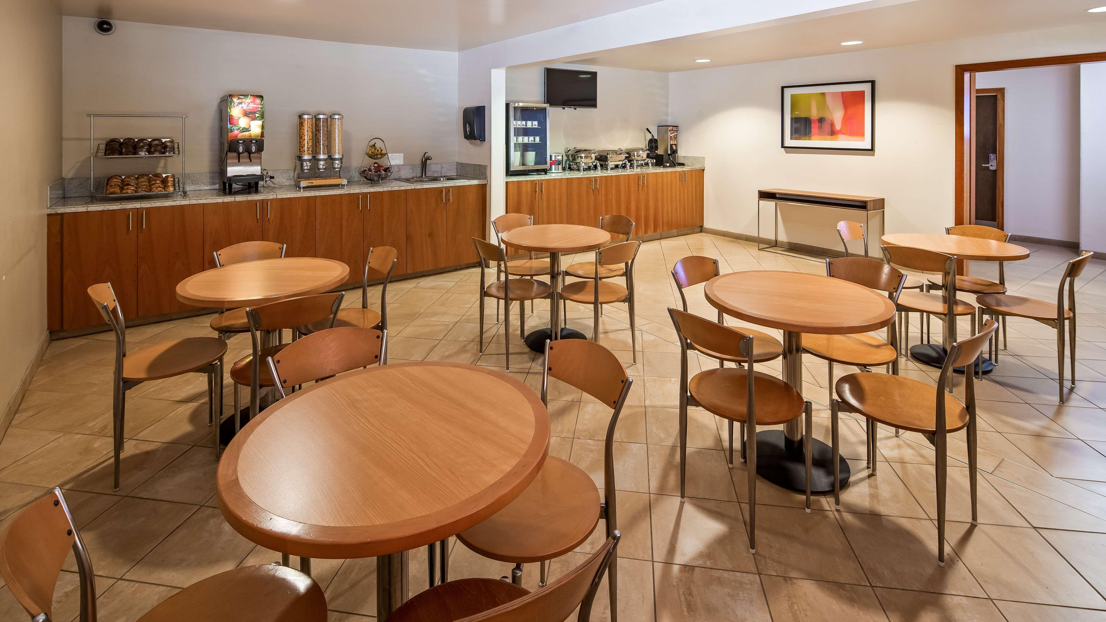 Best Western Aladdin Inn Келсо Екстер'єр фото